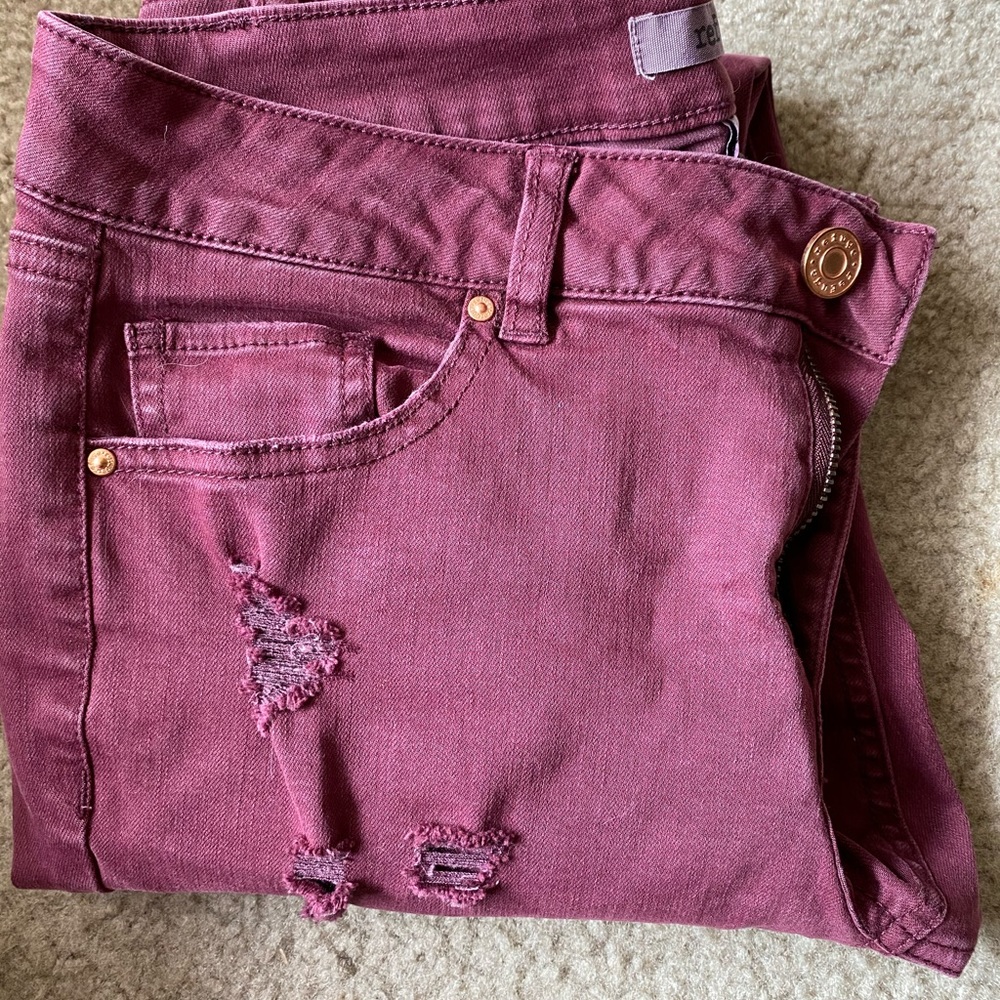 Women’s Jeans - Picture 2 of 3